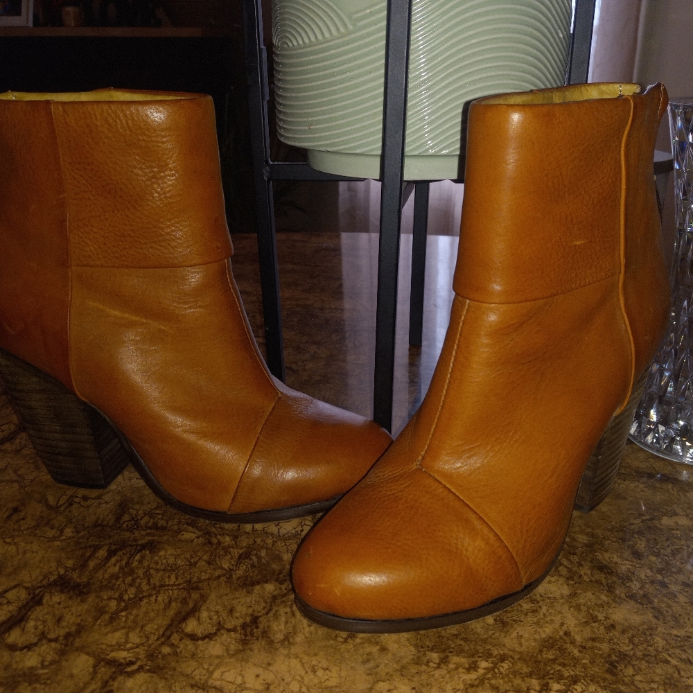 Rag & Bone Caramel mid ankle booties 6